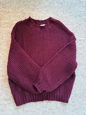 VICI Chunky Knit Crewneck Sweater